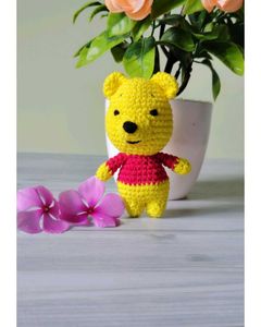 Pooh bear amigurumi toy crochet