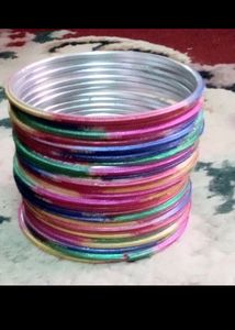 Bangal. Color Meharun . Metal Colofull