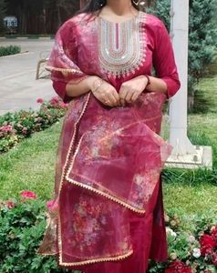 New Embroidery Suit