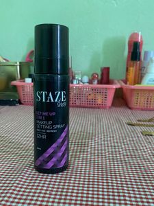 Make Up Setting Spray