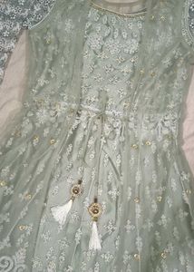 Heavy Gawn With Shrug &amp; Dupatta