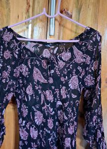 Symmetrical Floral Tops