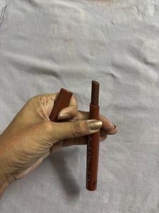 Mamaearth Moisture Matte Lipstick - Mocha Crush