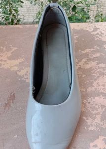 Ballies Heels