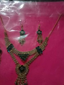 Elegant Floral Jewelry Set