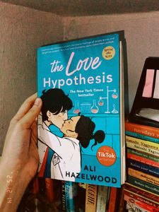 The Love Hypothesis by Ali Hazelwood