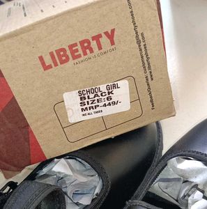 🆕 Black School Shoes For Girls