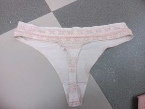 la vie en rose thong
