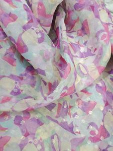 Beautiful Organza Fabric Shirt Booti On It