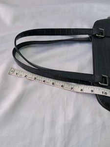 Lino Perros Shoulder Bag