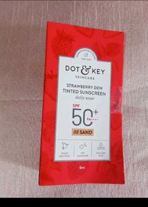 Tinted sunscreen sand