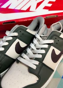 Nike Dunk Low Medium Olive