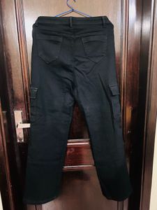 Black Cargo Pants