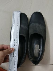 Black Shoes For Girls
