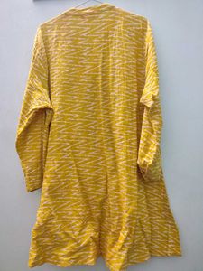Stylish Yellow Printed Tunic