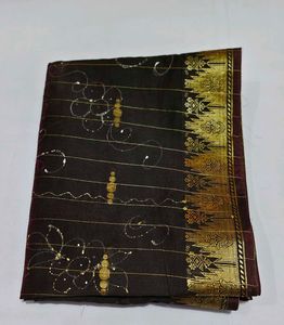Elegant Grey &amp; Gold Saree