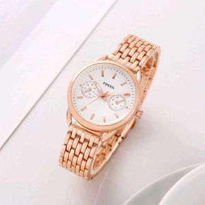 FOSSIL PREMIUM QUALITY LADIES WATCH AT SALE