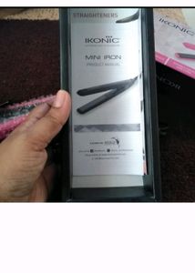 Ikonic Mini Hair Straightener