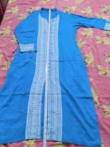Avaasa Kurta