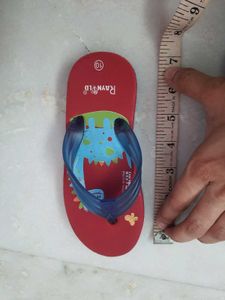 🔥🔥CUTE KIDS SLIPPERS