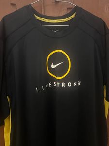 Nike LIVESTRONG T-Shirt