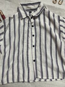 Aesthetic Crop Shirt🤍