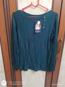 Green Sweatshirt