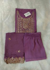 ♥️Brand New Silk Embroidered kurta &amp; pant set♥
