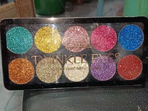 Glam21 Twinkle Eyes Palette