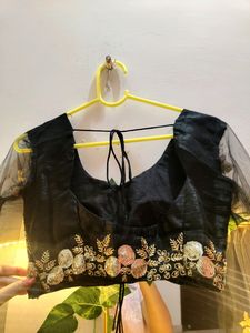 Beautiful Saree With Blouse