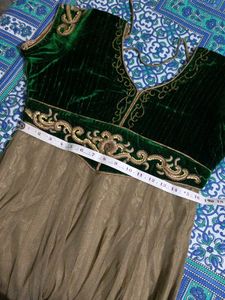 green anarkali