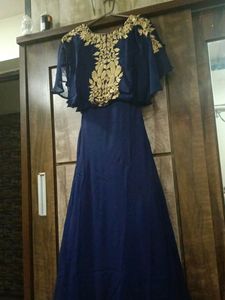 HEAVY PONCHO STYLE GOWN