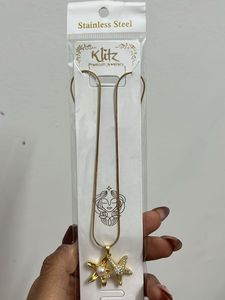 Starfish Pearl Pendant Necklace