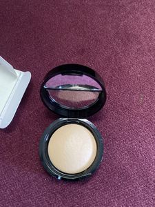 Highlighter &amp; Eyeshadow Combo.