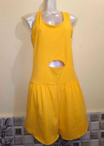 🆕🎁Buy 2 Get 1 Free🎁Size M/ Yellow Swimsuit