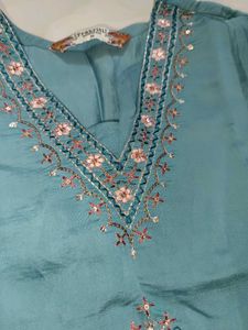 Elegant Embroidered Kurta
