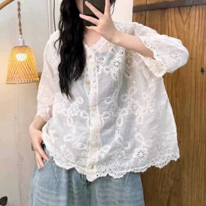 Women&#39;s Embroidery Shirt