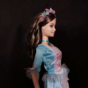 Barbie Erika From Princess And The Pauper Doll