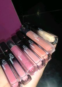Huda Beauty Set Of 7 Lipstick