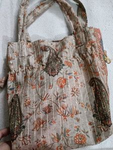 Floral Print Bag Potle Tip