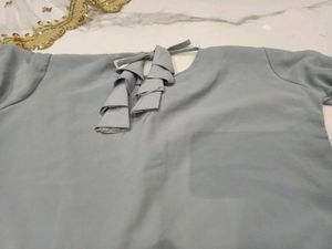 Elegant Grey Embroidered Kurta 3psSet