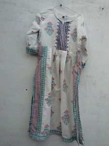 White Floral Print Kurti