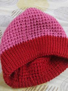Winter Warmer Set: Reversible Cap &amp; 2 Pairs of Glo