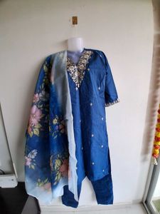 Elegant Blue Embroidered Kurta Set with dupatta