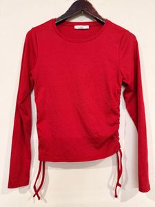 Red side rouched top