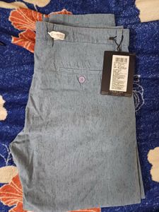 Men's Blue Textured Casual Pants