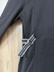 Stylish Black Long Sleeve Top