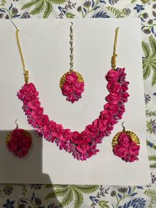 Floral Jewelry Set