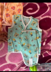 New Born Shirt &amp; Napi Set Of 4..