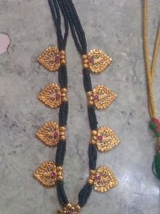 Gold Heart Mangalsutra